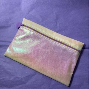 Ipsy holographic holo pink makeup bag new